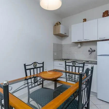 Dvornik Apartment