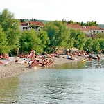 Dvornik Mirce